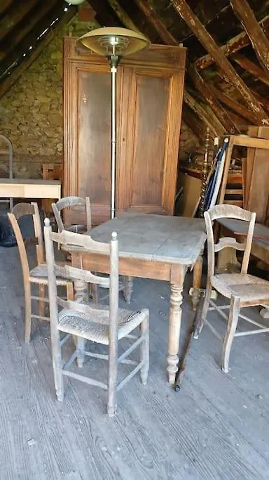 Maison De Chouliou Agert 0*,