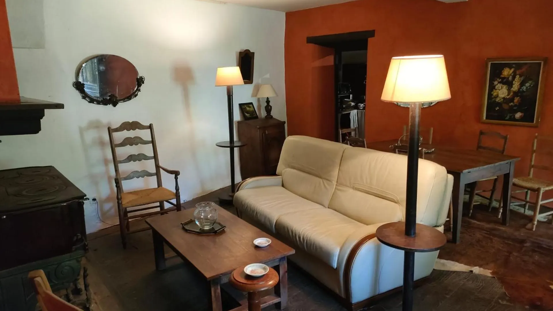 Maison De Chouliou Agert Holiday home